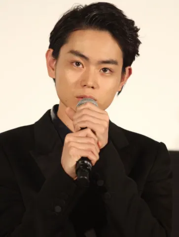 菅田将暉９