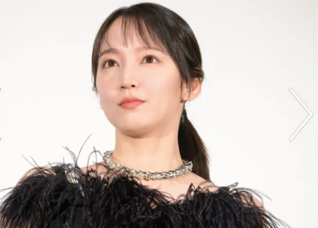 吉岡里帆　写真　５